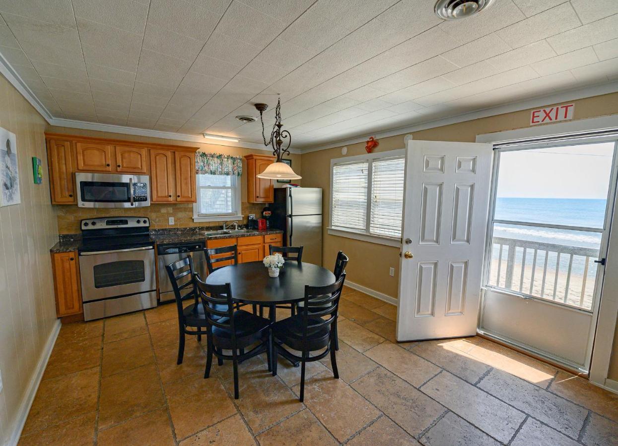 Outer Banks 3*