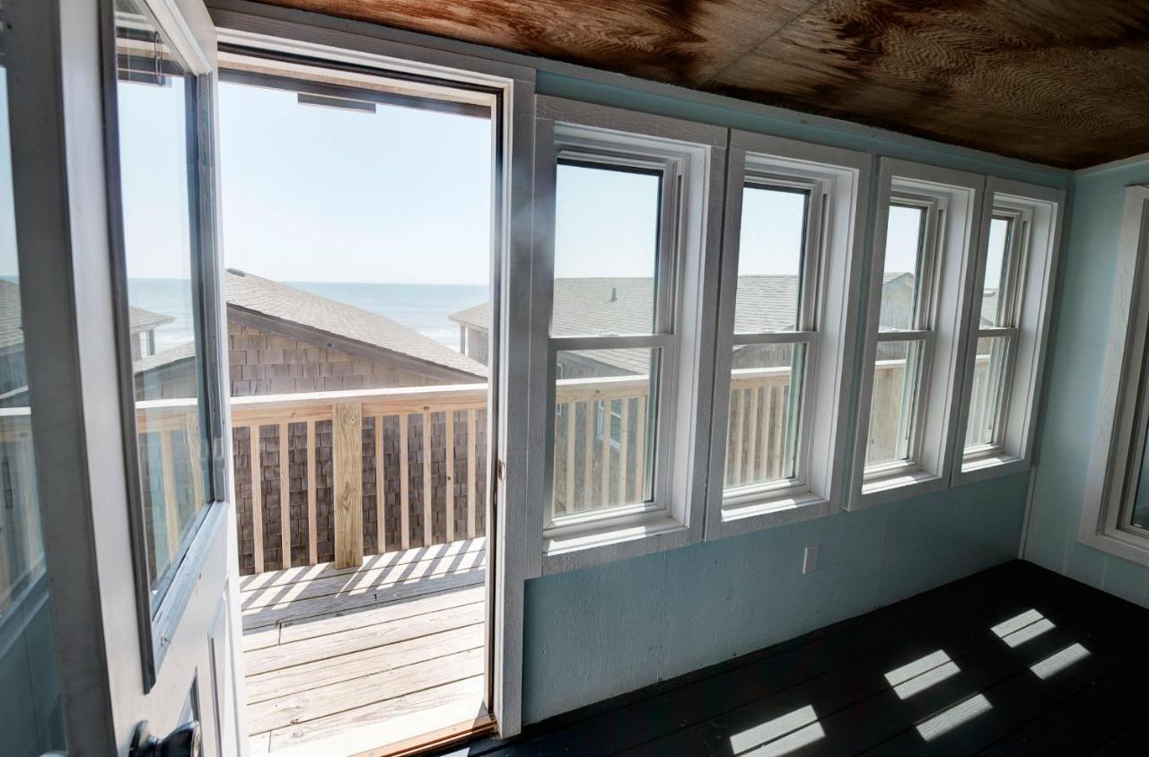 Outer Banks 3*