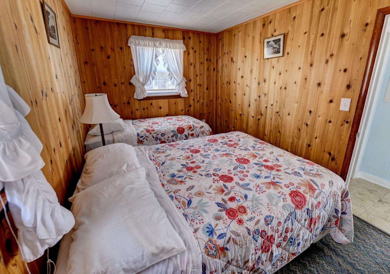 Outer Banks 3*